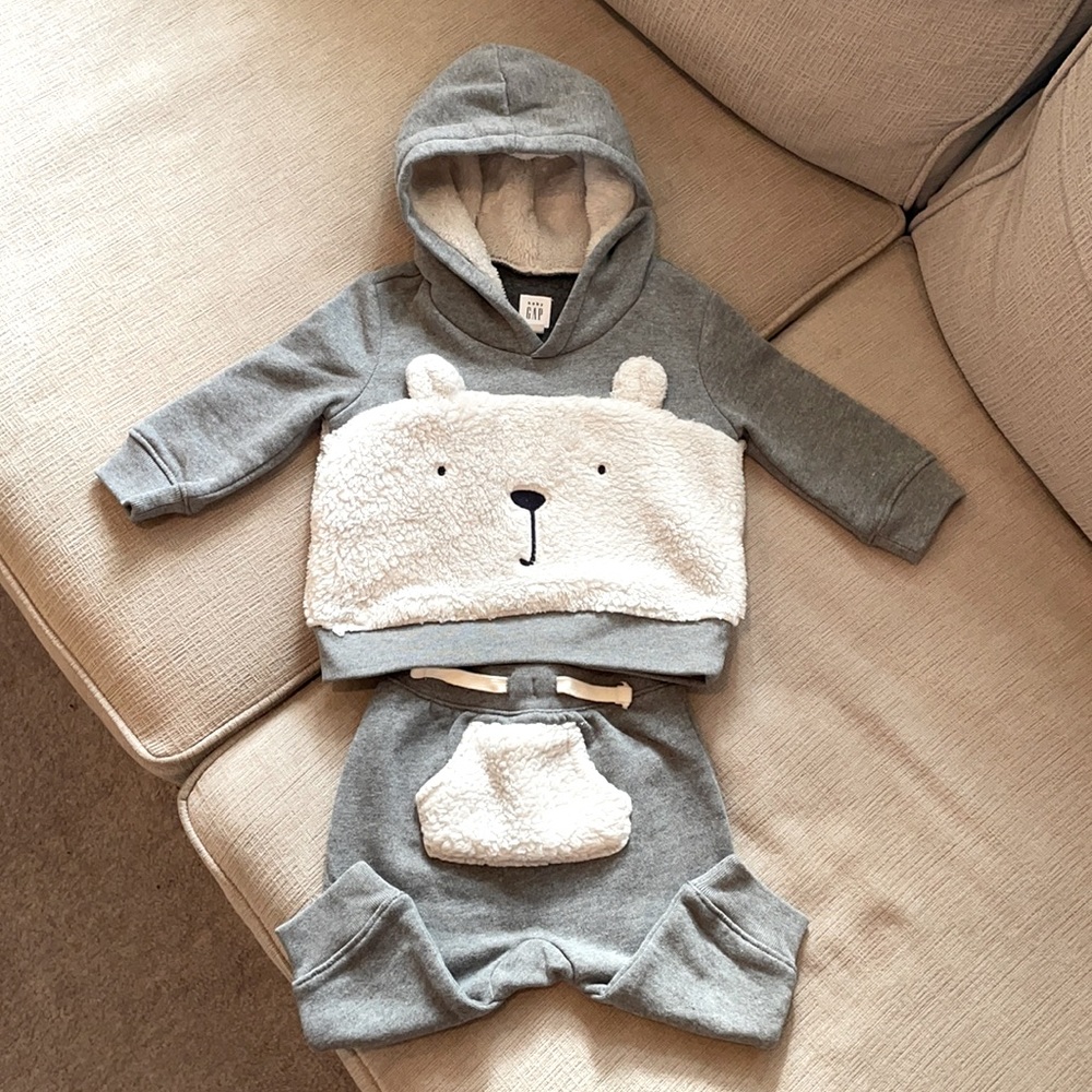 Baby Gap Outfit Set